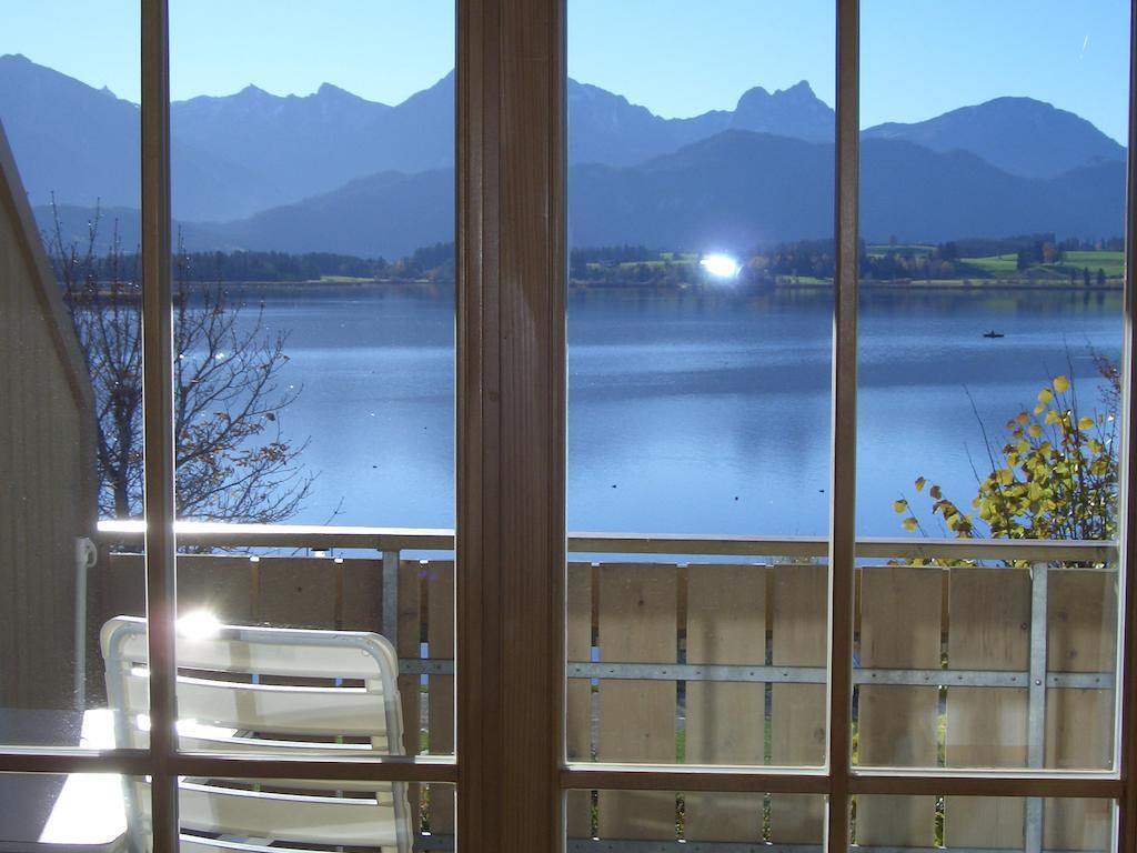 Gaestehaus Guggomos "Hopfen Am See" Füssen Pokój zdjęcie
